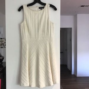 Off White Theory Graduation Dress💛